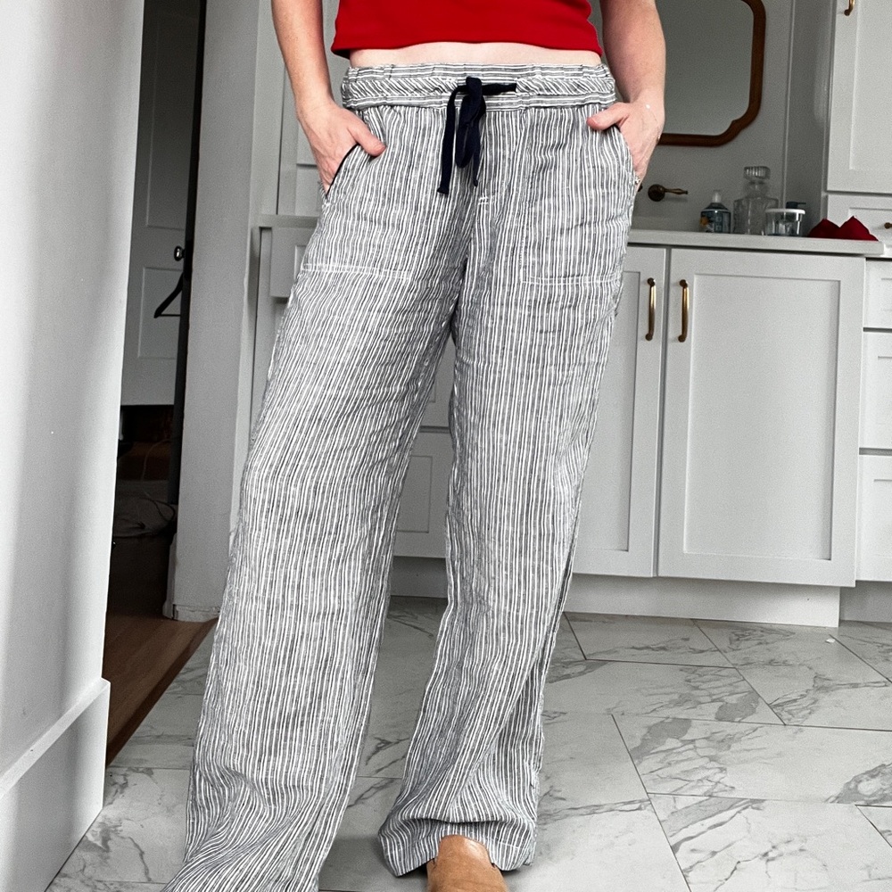 Caslon %100 linen Blue and White Striped wide leg pant
